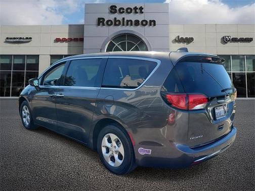2018 Chrysler Pacifica Hybrid Touring Plus