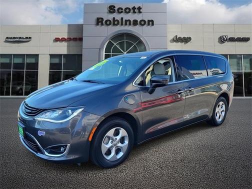 2018 Chrysler Pacifica Hybrid Touring Plus