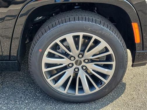 2025 Jeep Wagoneer Series II