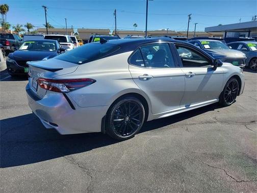 2022 Toyota Camry Hybrid XSE