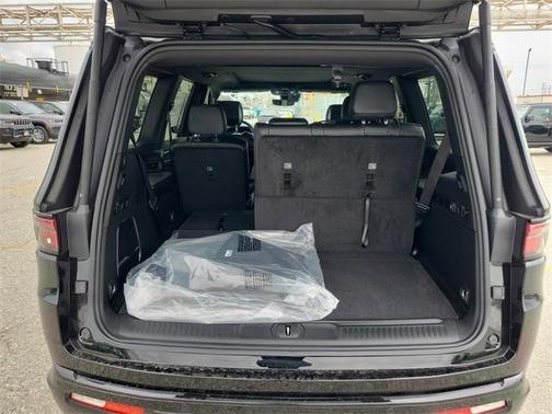 2025 Jeep Wagoneer Series II