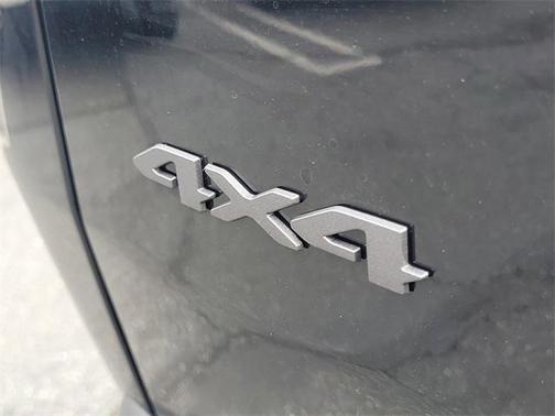 2026 Jeep Cherokee LAREDO/LIMITED