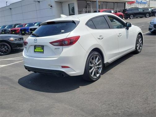 2018 Mazda Mazda3 Grand Touring