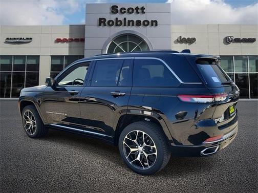 2025 Jeep Grand Cherokee Summit