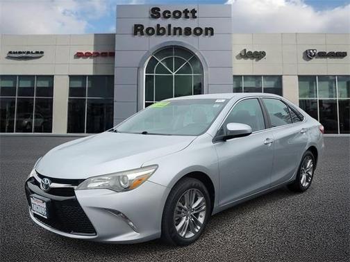 2016 Toyota Camry SE