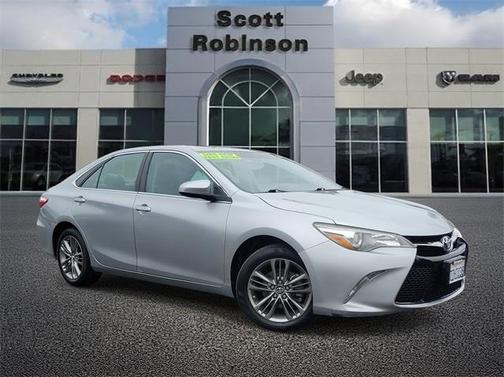 2016 Toyota Camry SE