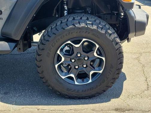 Sting Gray Clearcoat 2022 Jeep Wrangler Unlimited Sport