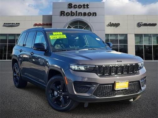 2023 Jeep Grand Cherokee Altitude