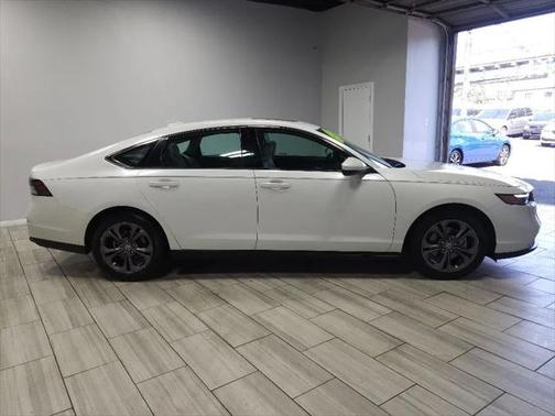 2023 Honda Accord EX 1.5T