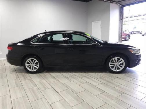 2020 Volkswagen Passat 2.0T SE