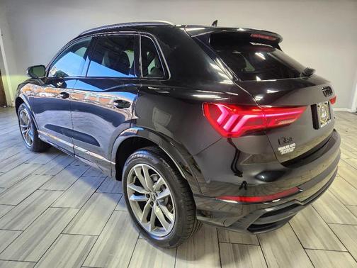 2022 Audi Q3 45 S line Premium Plus