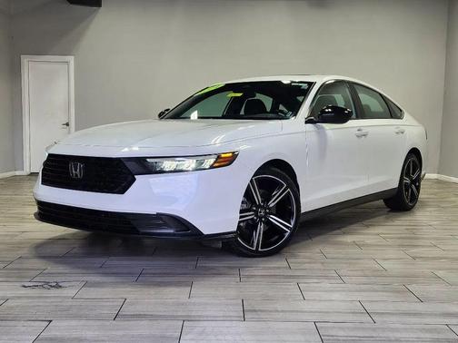 2024 Honda Accord Hybrid Base