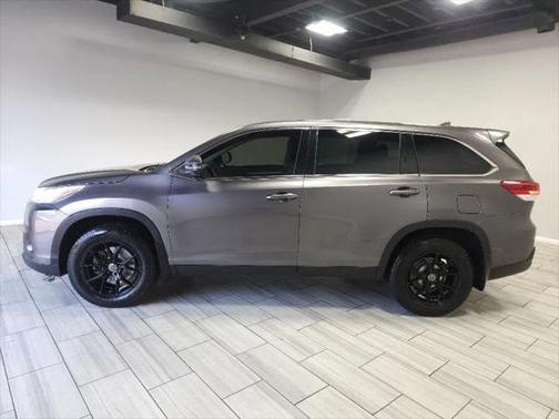 2019 Toyota Highlander LE Plus