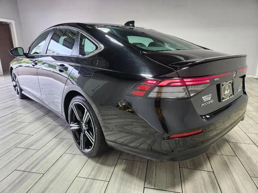 2024 Honda Accord Hybrid Base