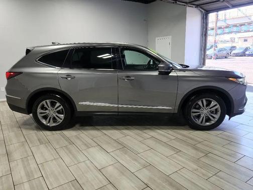 Liquid Carbon Metallic 2023 Acura MDX Standard