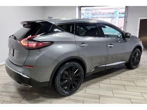 2023 Nissan Murano SL FWD
