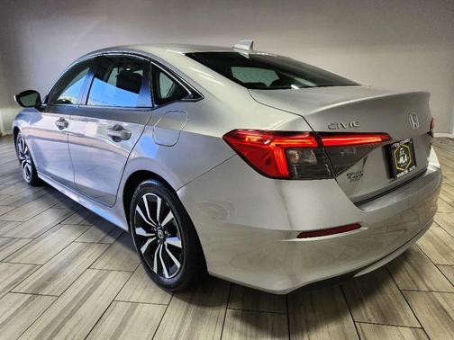 2022 Honda Civic EX