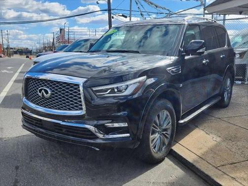 2018 INFINITI QX80 Base