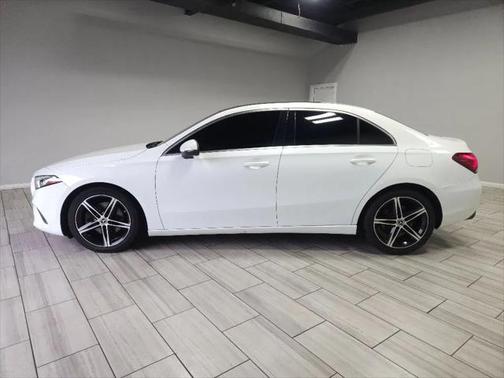 2020 Mercedes-Benz A-Class A220