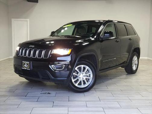 2022 Jeep Grand Cherokee Laredo