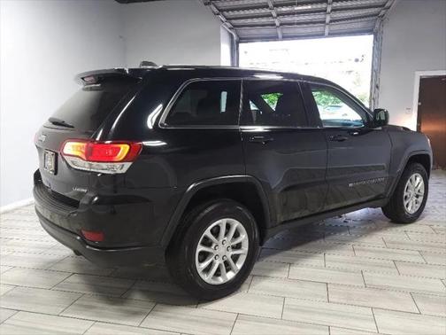 2022 Jeep Grand Cherokee Laredo