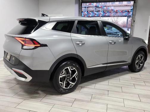 2023 Kia Sportage LX