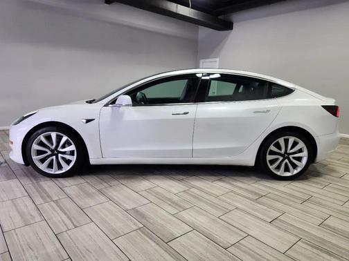 2020 Tesla Model 3 Long Range