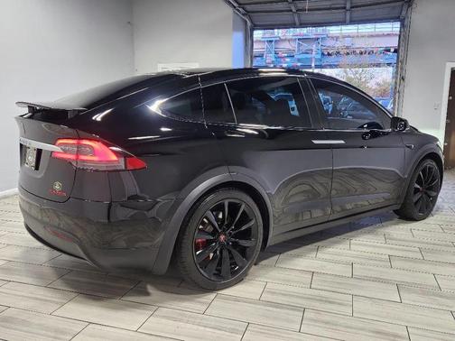 2018 Tesla Model X 75D