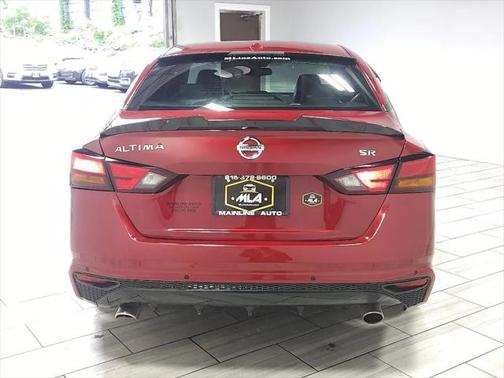 2021 Nissan Altima SR FWD