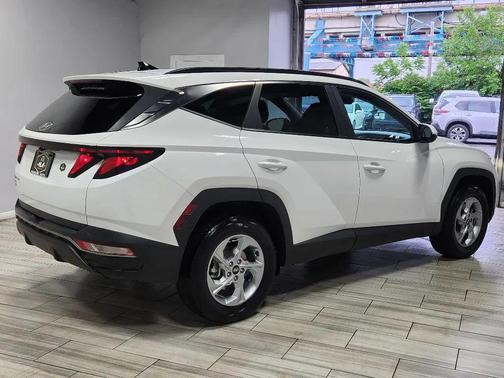 White Pearl 2024 Hyundai TUCSON SEL