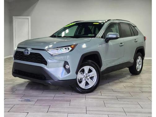2021 Toyota RAV4 Hybrid XLE