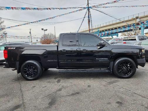 2017 Chevrolet Silverado 1500 2LT