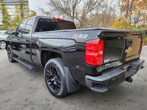 2017 Chevrolet Silverado 1500 2LT