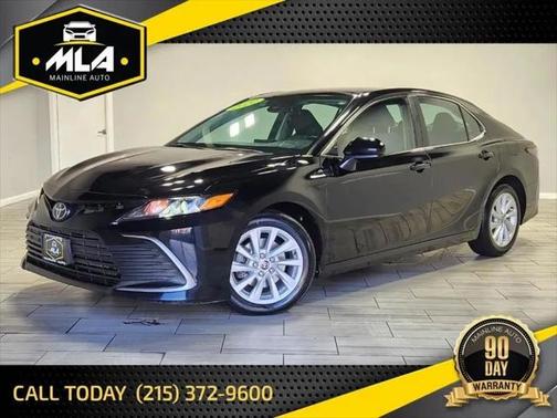 2022 Toyota Camry LE