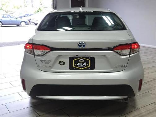 2022 Toyota Corolla Hybrid LE