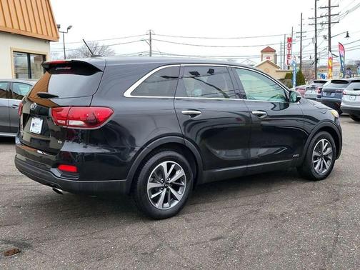 2020 Kia Sorento LX