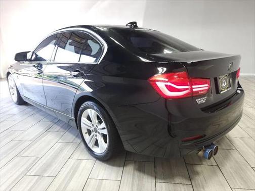 2018 BMW 330 xDrive