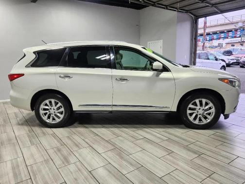 2013 INFINITI JX35 Base