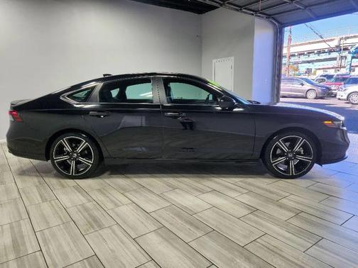 2024 Honda Accord Hybrid Base