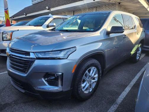 2023 Chevrolet Traverse LS