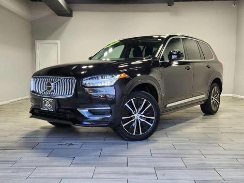 2022 Volvo XC90 Recharge Plug-In Hybrid T8 Inscription Expression 7 Passenger