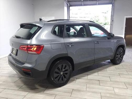 2022 Volkswagen Taos 1.5T S