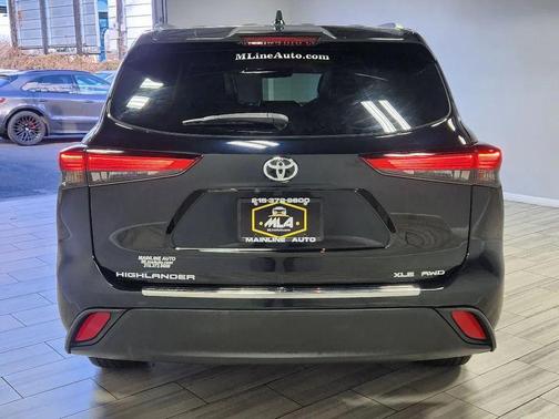 2020 Toyota Highlander XLE