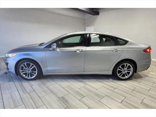 2020 Ford Fusion SEL