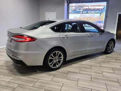2020 Ford Fusion SEL