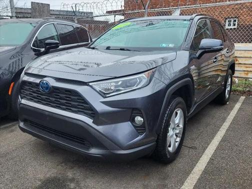 2021 Toyota RAV4 Hybrid XLE