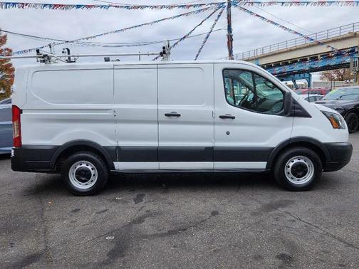 2015 Ford Transit-150 Base