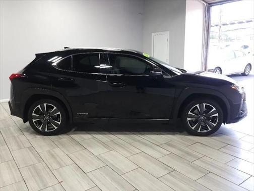 2021 Lexus UX 250h Base