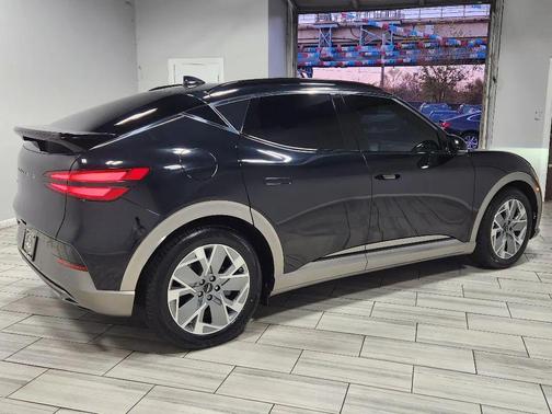 2025 Genesis GV60 Standard RWD