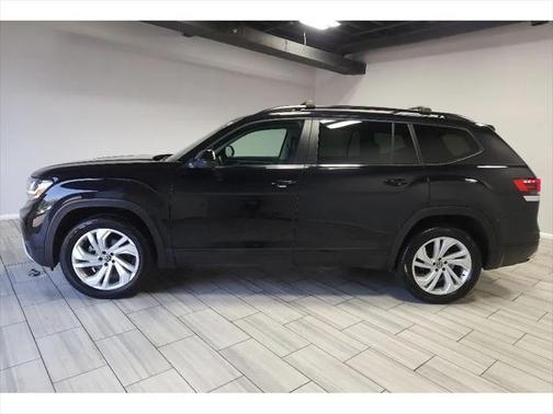 2022 Volkswagen Atlas 2.0T SE w/Technology 4MOTION